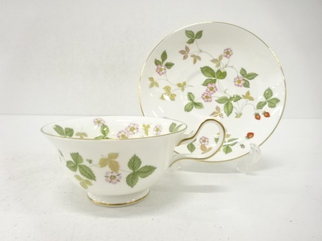 Pottery & Ceramics